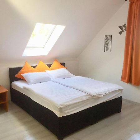 Flair Apartmanhaz 埃格尔 外观 照片